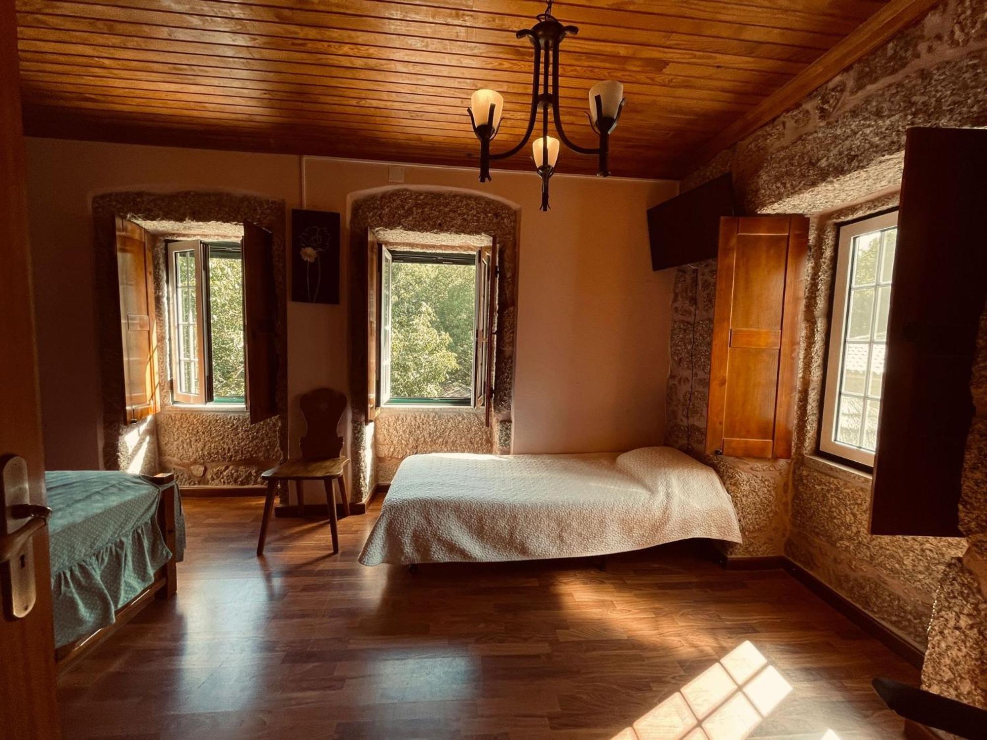Quinta Do Moinho Turismo De Natureza Aldeia Vicosa Екстериор снимка